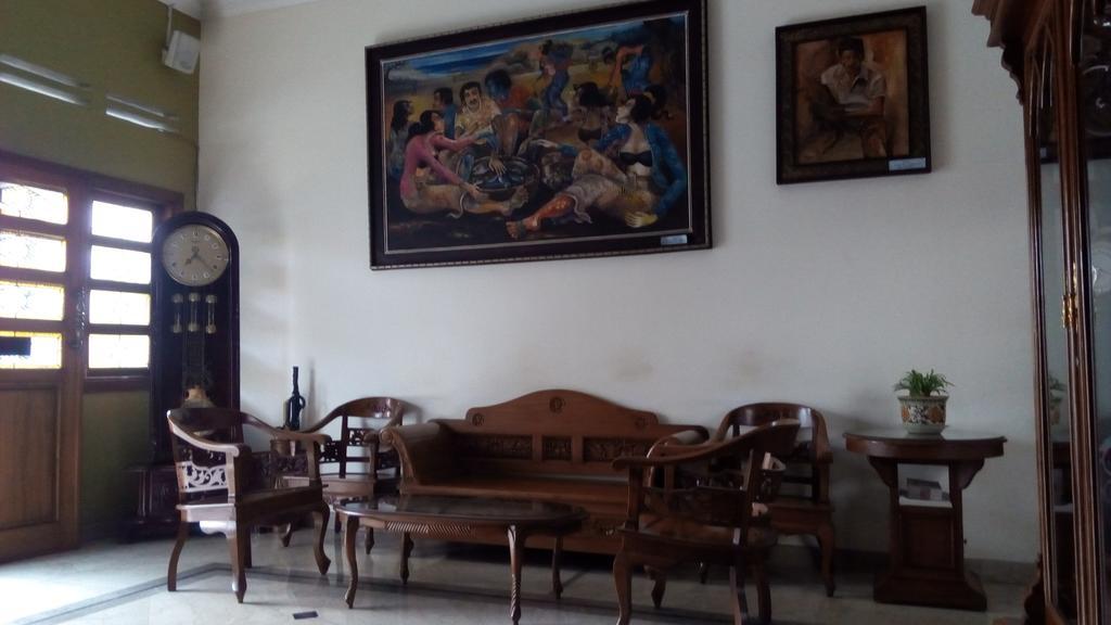 Pension Guest House Bandung