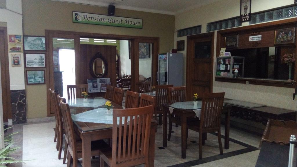 Pension Guest House Bandung 2*